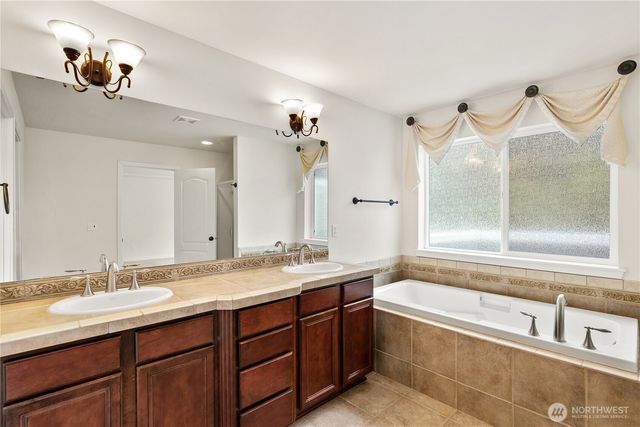 15205 84th Avenue Ct E, Puyallup, WA 98375