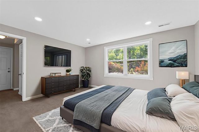 1844 Night Drive, Florissant, MO 63031