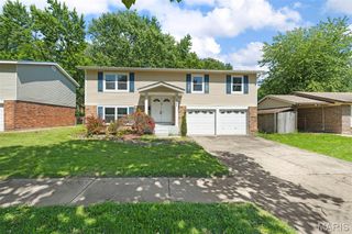 1844 Night Drive, Florissant, MO 63031
