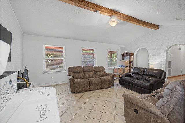 3774 Spring Drive, Huntsville, TX 77340