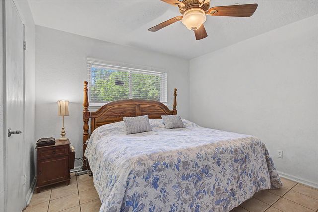 3774 Spring Drive, Huntsville, TX 77340