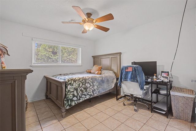 3774 Spring Drive, Huntsville, TX 77340