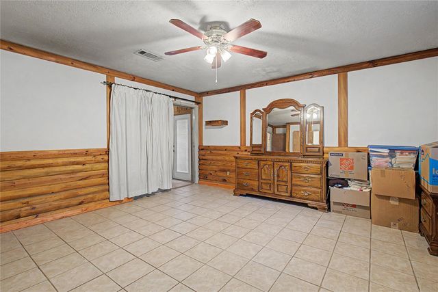 3774 Spring Drive, Huntsville, TX 77340