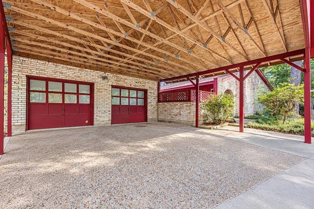 3774 Spring Drive, Huntsville, TX 77340