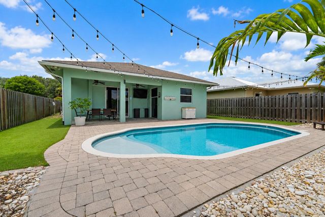 17620 Cinquez Park Road W, Jupiter, FL 33458