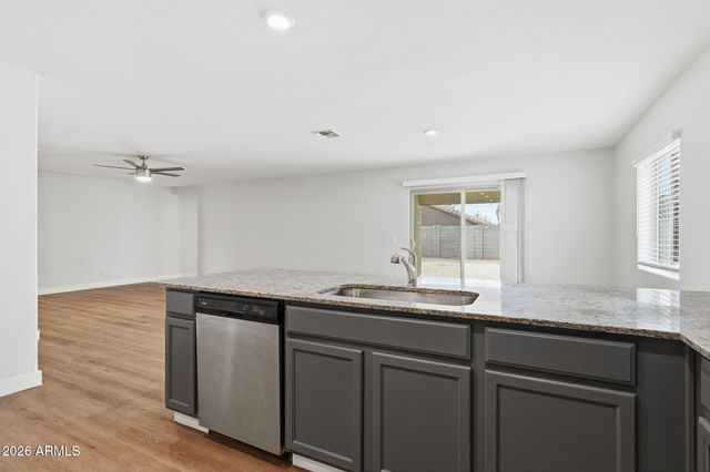 565 W BLACK HAWK Place, Casa Grande, AZ 85122