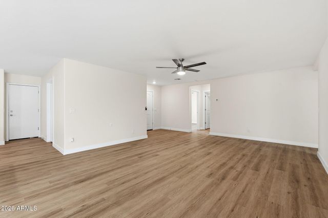 565 W BLACK HAWK Place, Casa Grande, AZ 85122