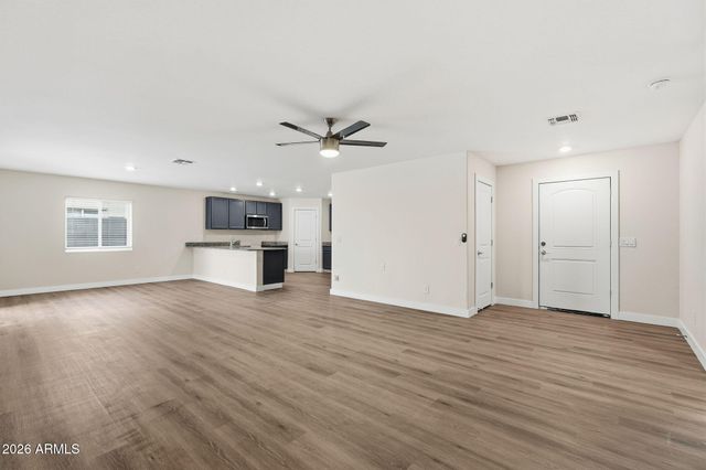 565 W BLACK HAWK Place, Casa Grande, AZ 85122