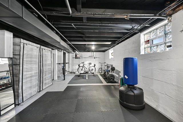 6825 Terrace COURT, Wauwatosa, WI 53213