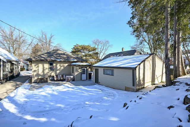 6825 Terrace COURT, Wauwatosa, WI 53213