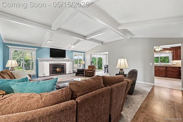 11921 Raintree Court, Utica, MI 48315