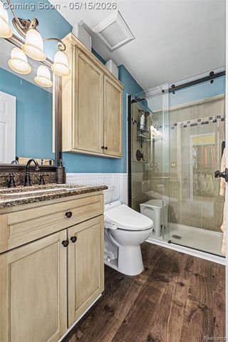 11921 Raintree Court, Utica, MI 48315