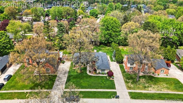 11921 Raintree Court, Utica, MI 48315