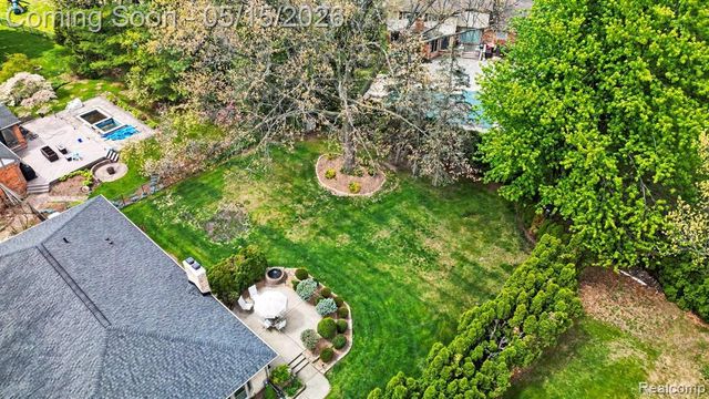 11921 Raintree Court, Utica, MI 48315