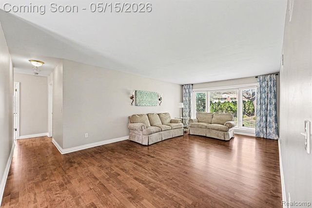 11921 Raintree Court, Utica, MI 48315