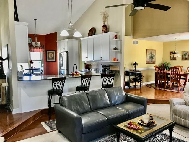 102 Field Street, White Pigeon, MI 49099