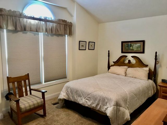 102 Field Street, White Pigeon, MI 49099