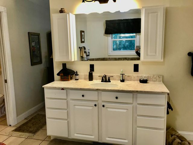 102 Field Street, White Pigeon, MI 49099