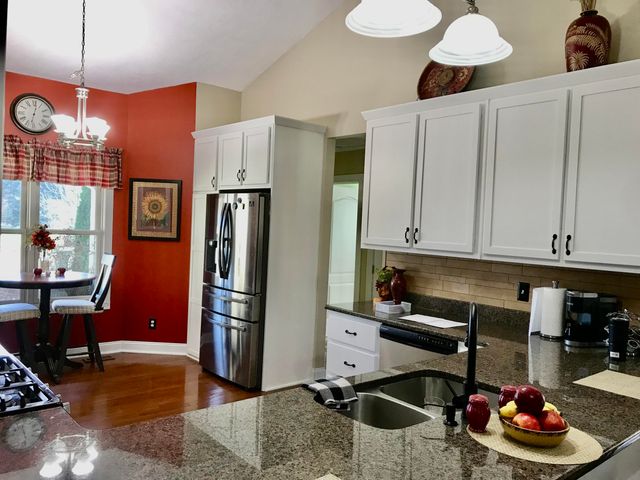 102 Field Street, White Pigeon, MI 49099