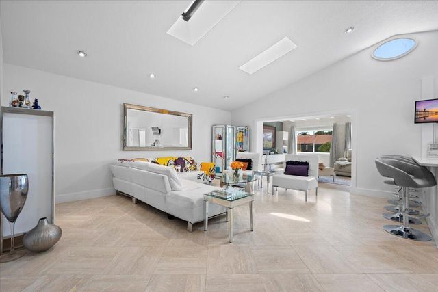 5534 Ainsley Court, Boynton Beach, FL 33437