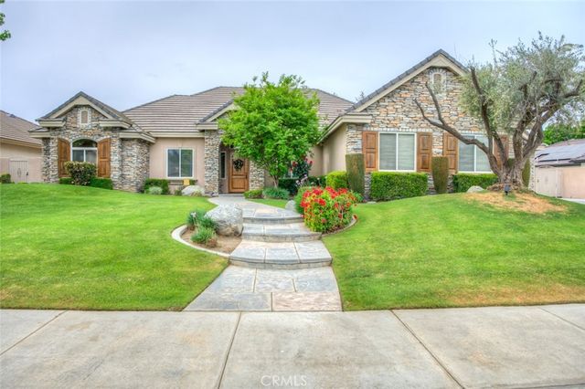 1507 Cromerton, Bakersfield, CA 93311