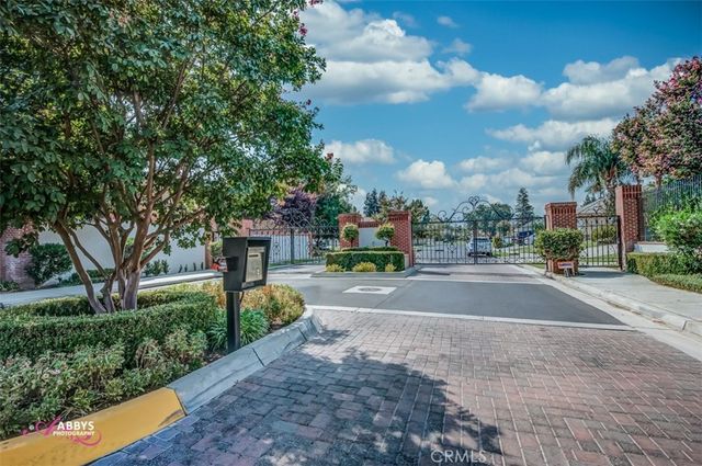 1507 Cromerton, Bakersfield, CA 93311