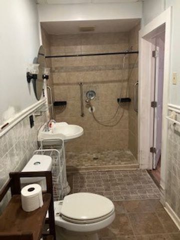 112 Lincoln Avenue, Charleroi Boro, PA 15022