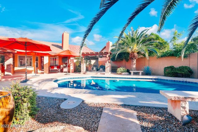 6001 E MONTE CRISTO Avenue, Scottsdale, AZ 85254