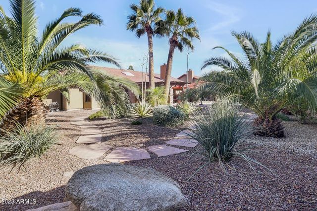 6001 E MONTE CRISTO Avenue, Scottsdale, AZ 85254