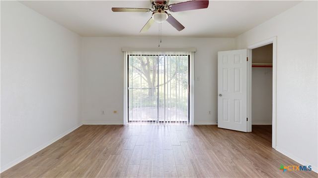 802 Hackberry Street B, Copperas Cove, TX 76522