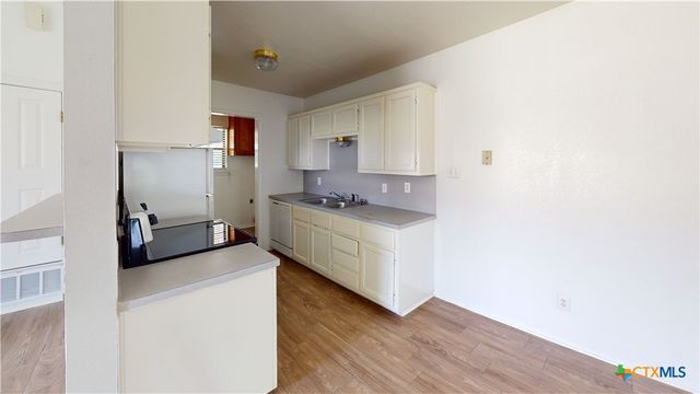 802 Hackberry Street B, Copperas Cove, TX 76522