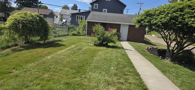 1415 26th Street NW, Canton, OH 44709