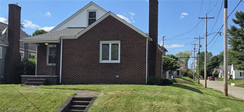 1415 26th Street NW, Canton, OH 44709