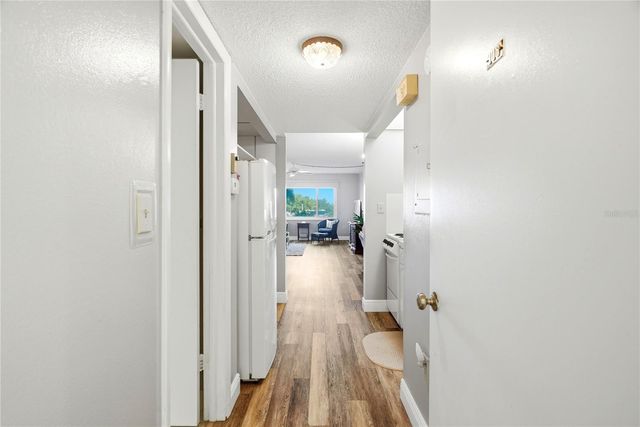 4725 COVE CIRCLE 306, St Petersburg, FL 33708