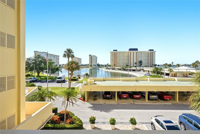 4725 COVE CIRCLE 306, St Petersburg, FL 33708