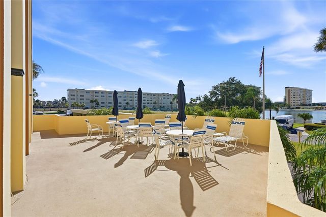 4725 COVE CIRCLE 306, St Petersburg, FL 33708