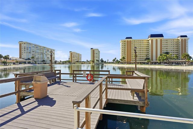 4725 COVE CIRCLE 306, St Petersburg, FL 33708