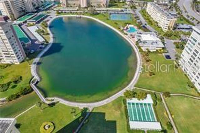 4725 COVE CIRCLE 306, St Petersburg, FL 33708