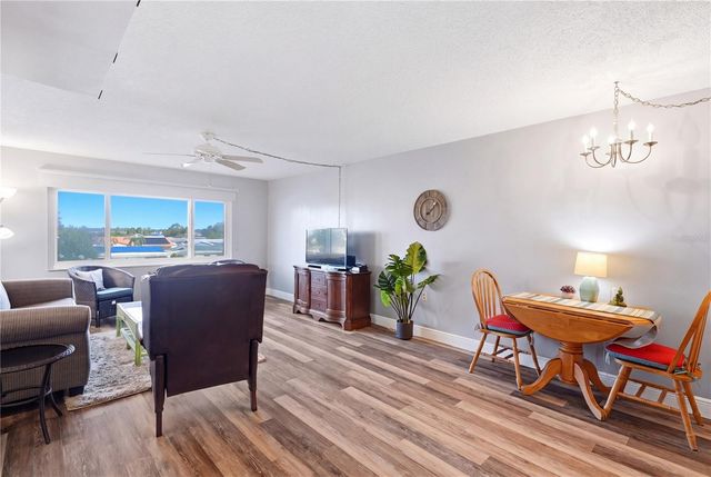4725 COVE CIRCLE 306, St Petersburg, FL 33708