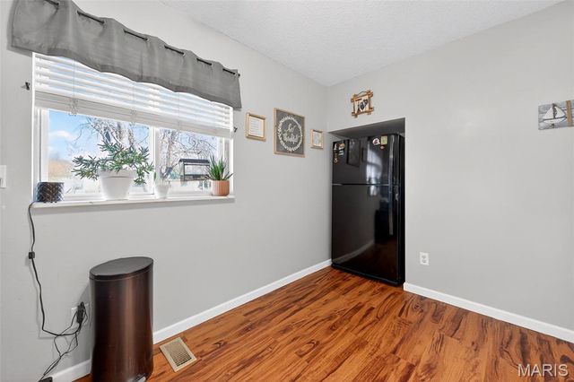 5409 Winthrop Drive, High Ridge, MO 63049