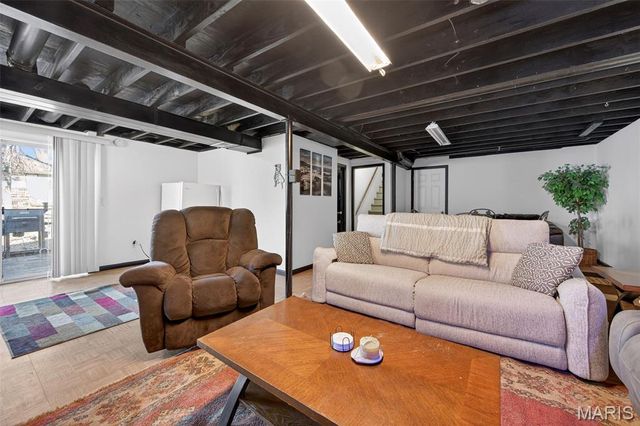 5409 Winthrop Drive, High Ridge, MO 63049