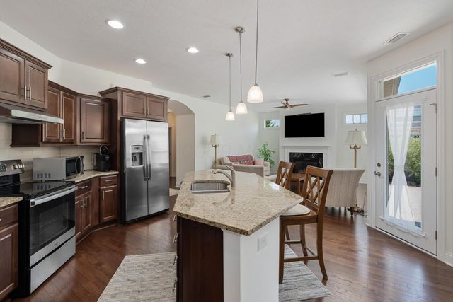 6188 Deer Cliff Road, Dublin, OH 43017