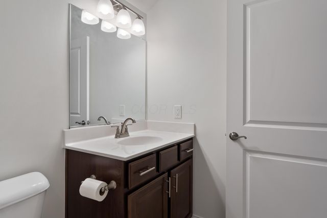 6188 Deer Cliff Road, Dublin, OH 43017