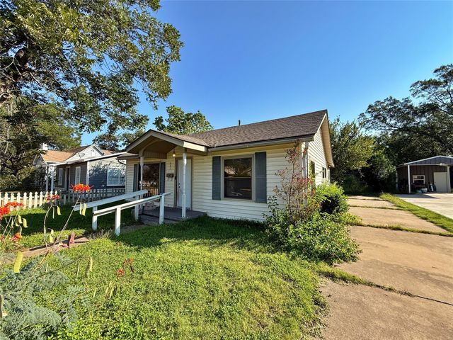 607 La Clede Street, Bellmead, TX 76705