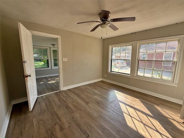 607 La Clede Street, Bellmead, TX 76705