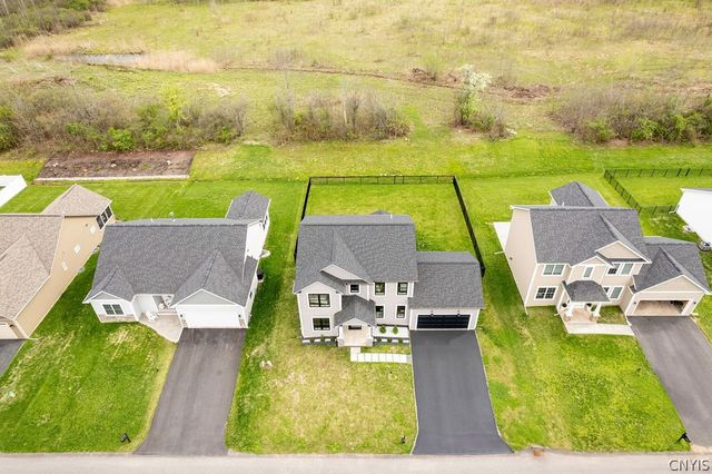 3408 Tall Tree Lane, Lysander, NY 13027