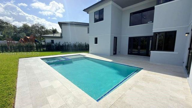 19708 NE 14th Avenue, Miami, FL 33179