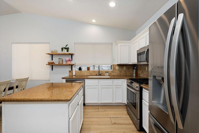 69855 Wakefield Road, Cathedral City, CA 92234