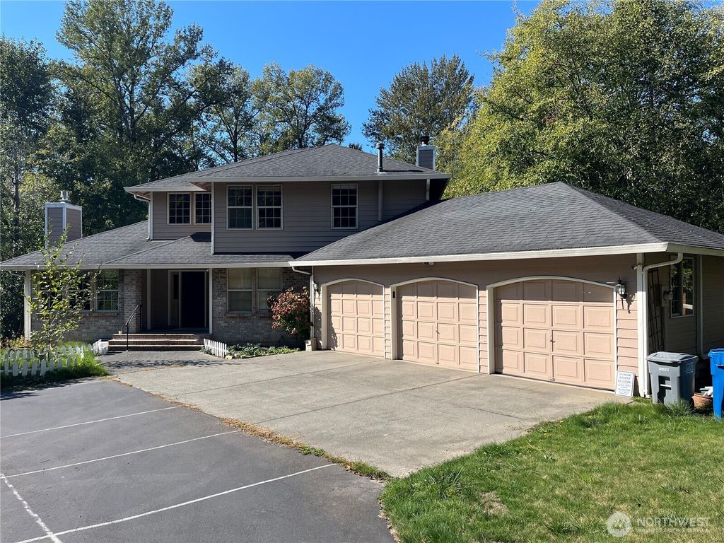 22421 100th Avenue SE, Kent, WA 98031