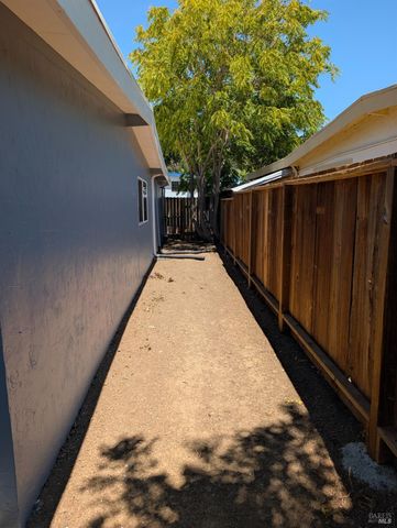 1237 Coronel Ave, Vallejo, CA 94591
